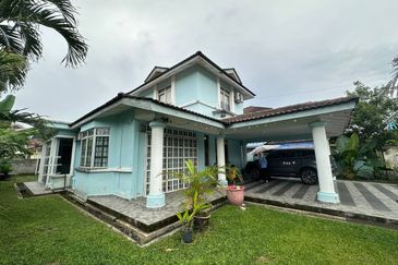 Taman Tasik Semenyih (Lake Residence)