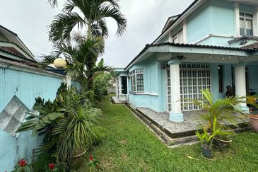 Taman Tasik Semenyih (Lake Residence)