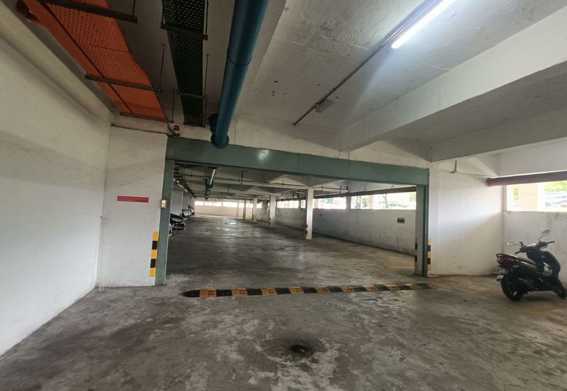 Dagang Cahaya Avenue