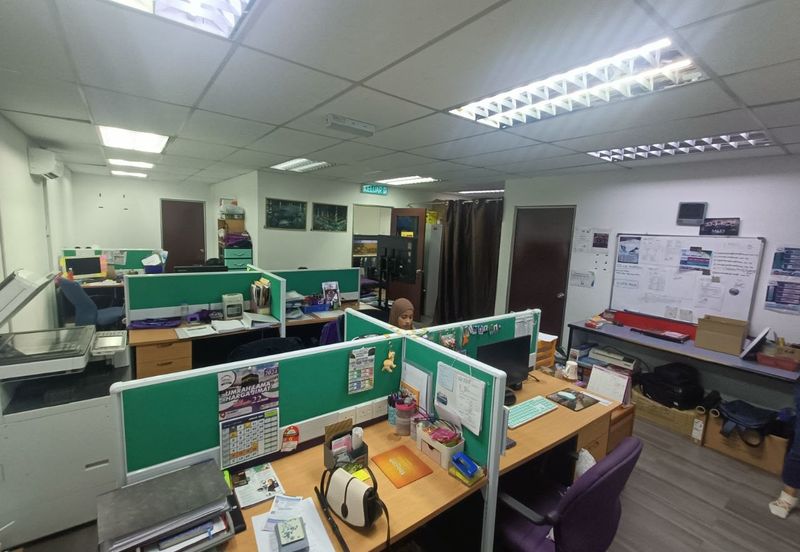 Dagang Cahaya Avenue