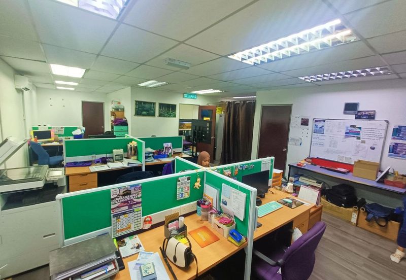 Dagang Cahaya Avenue