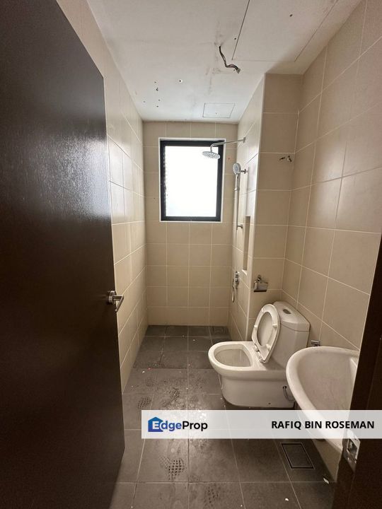 Triple Storey Myra Meranti Puchong, Selangor, Puchong