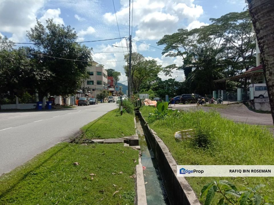 Tanah Lot Banglo Taman Rasmi Jaya Ampang, Selangor, Ampang