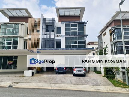 Semi D Triple Storey Jacaranda Garden Residence Cyberjaya, Selangor, Cyberjaya