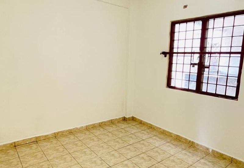 Pandan Court, Taman Pandan Mewah