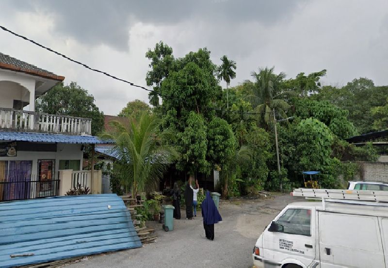 Kampung Batu Muda