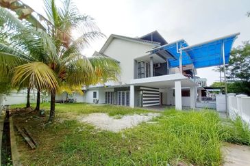 Frangipani Encorp Cahaya Alam @ Seksyen U12