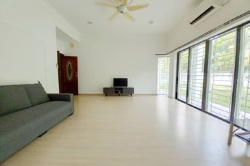 Frangipani Encorp Cahaya Alam @ Seksyen U12