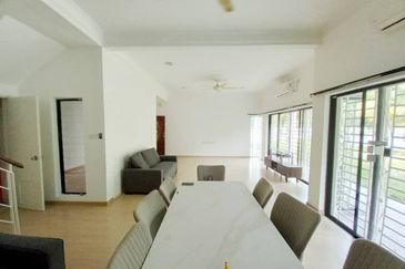 Frangipani Encorp Cahaya Alam @ Seksyen U12