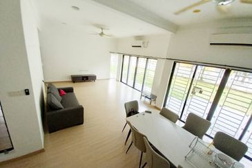 Frangipani Encorp Cahaya Alam @ Seksyen U12