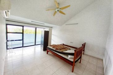 Frangipani Encorp Cahaya Alam @ Seksyen U12