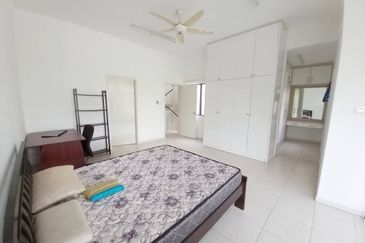 Frangipani Encorp Cahaya Alam @ Seksyen U12