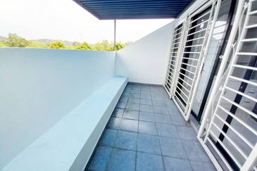 Frangipani Encorp Cahaya Alam @ Seksyen U12