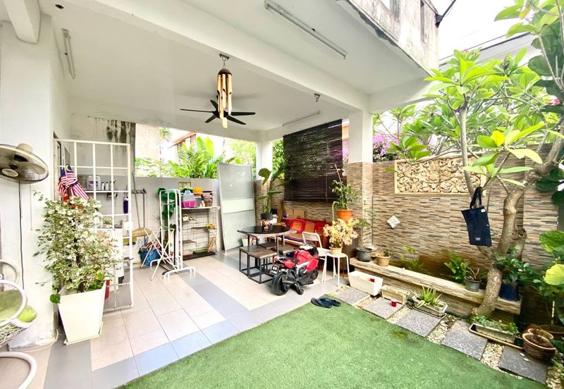 Double Storey Taman Melawati