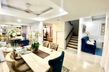 Double Storey Taman Melawati