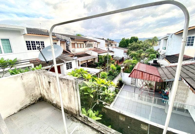 Double Storey Taman Melawati