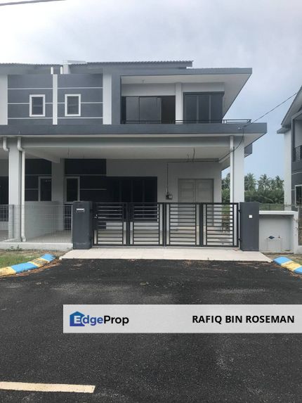 Semi D Superlink Double Storey Taman Bawal Sungai Besar Selangor, Selangor, Sungai Besar