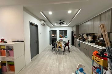 LakeFront Residence Cyberjaya