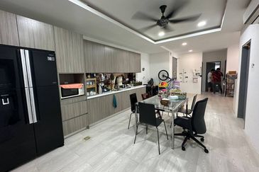 LakeFront Residence Cyberjaya