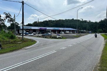 Kampung Jenderam Hulu