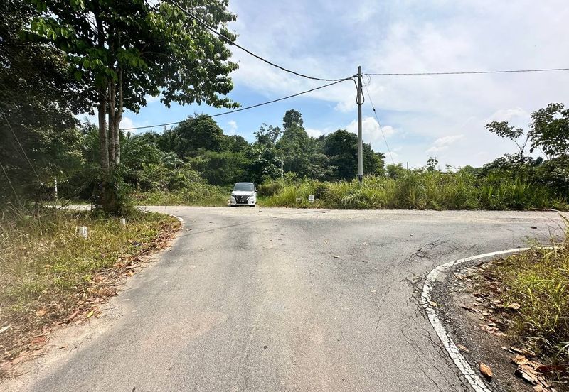 Kampung Jenderam Hulu