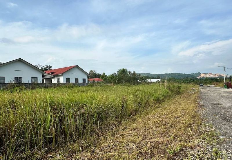 Kampung Jenderam Hulu