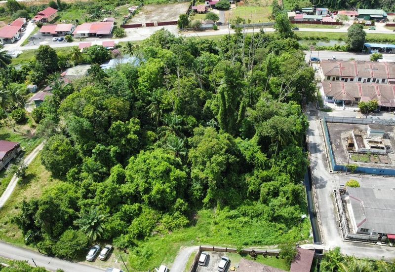 KAMPUNG TELOK MAHANG