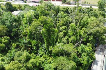 KAMPUNG TELOK MAHANG