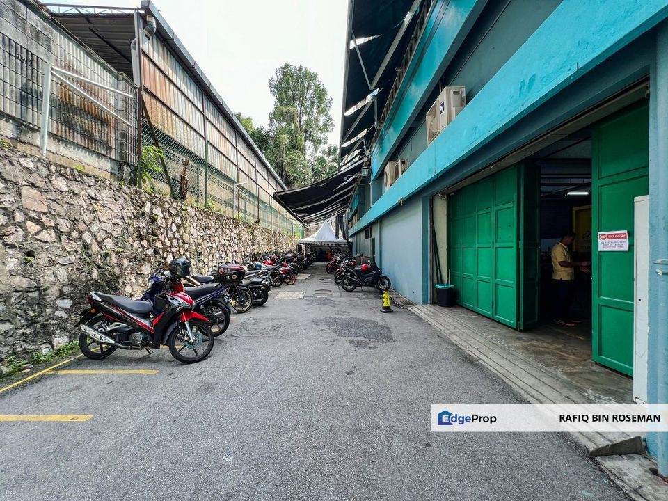 Triple Storey Stand Alone Factory Office Taman Midah Cheras, Kuala Lumpur, Cheras