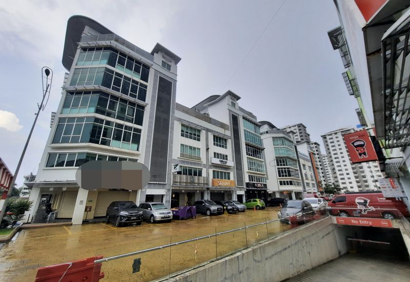 Parklane Commercial Hub