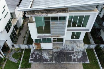 Jacaranda Garden Residence