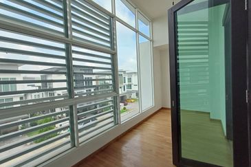 Jacaranda Garden Residence