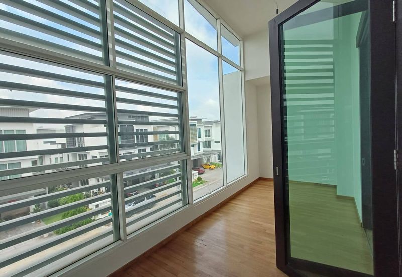 Jacaranda Garden Residence