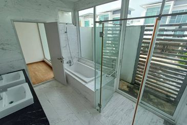 Jacaranda Garden Residence