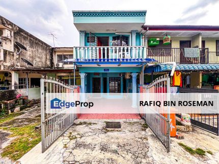 Double Storey Kampung Melayu Ampang, Selangor, Ampang