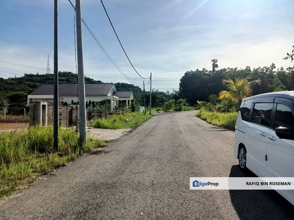 Tanah Lot Status Bangunan Jenderam Budiman Jenderam Hilir Dengkil, Selangor, Dengkil