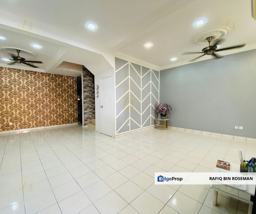 Double Storey Ukay Bistari, Selangor, Ulu Kelang