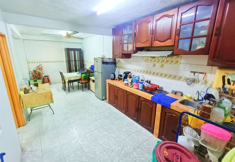 Taman Lembah Keramat AU5