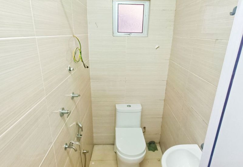 Taman Lembah Keramat AU5