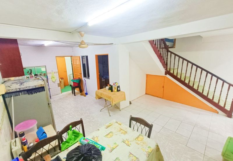 Taman Lembah Keramat AU5