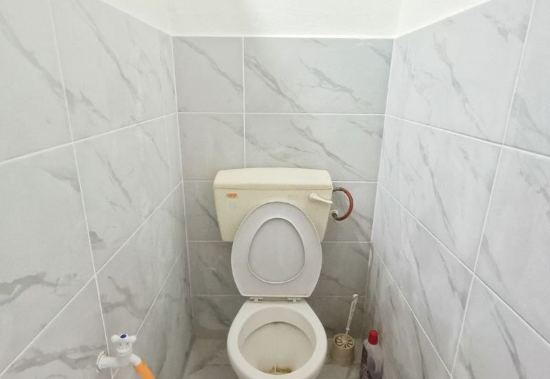 Taman Lembah Keramat AU5