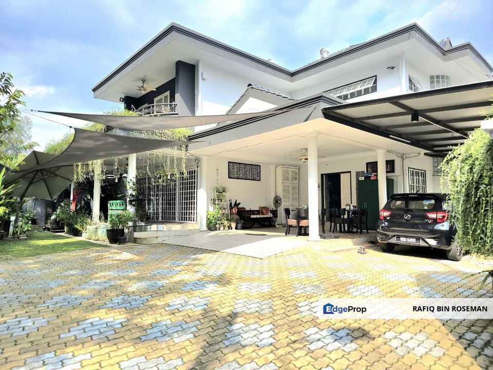 Bungalow Double Storey Jalan Air Kolam Lama Ampang Jaya, Selangor, Ampang