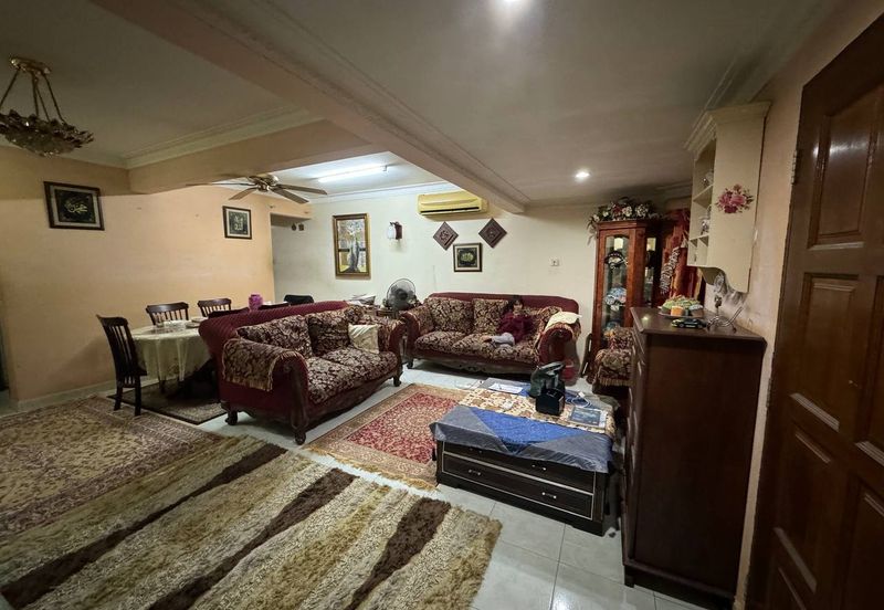 Double Storey Taman Melawati