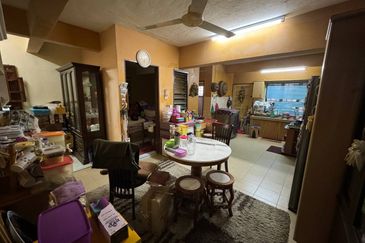 Double Storey Taman Melawati