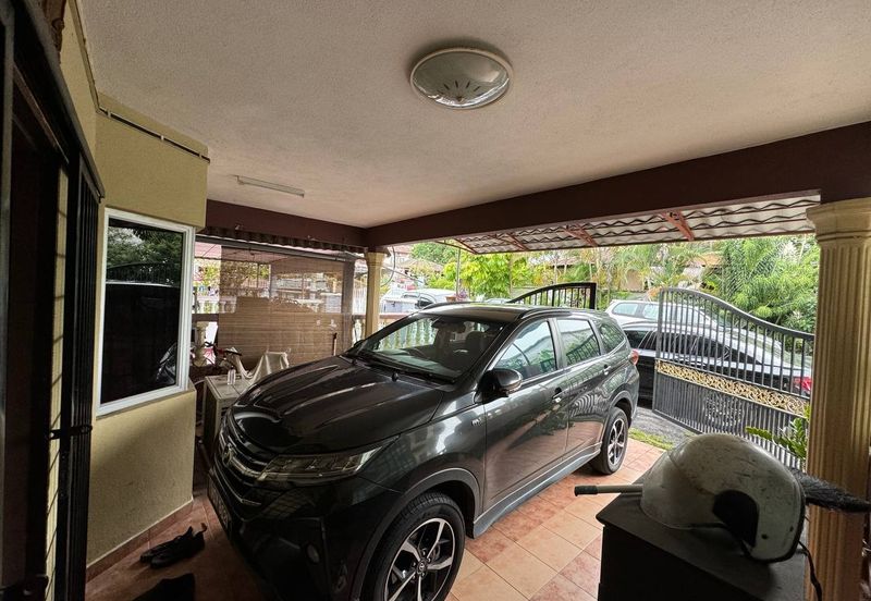 Double Storey Taman Melawati