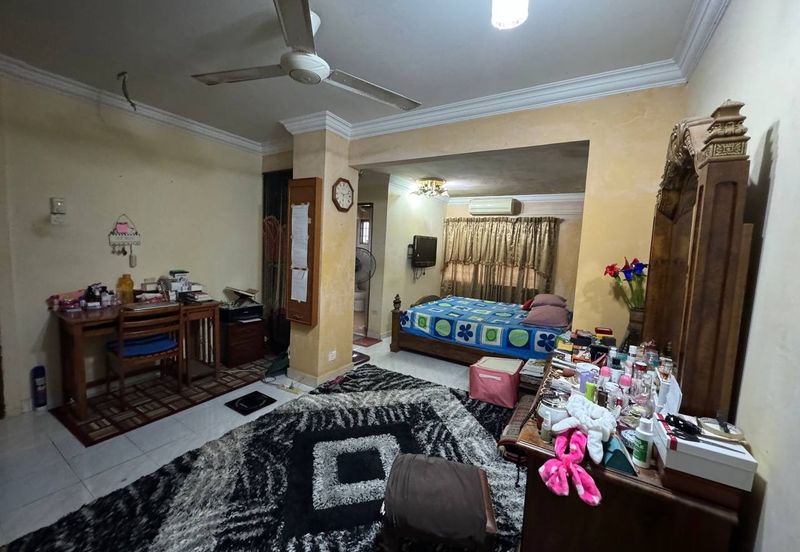 Double Storey Taman Melawati