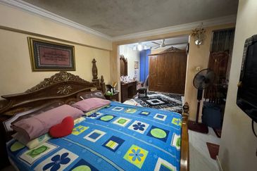 Double Storey Taman Melawati