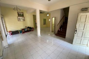 Sungai Buloh Country Resort