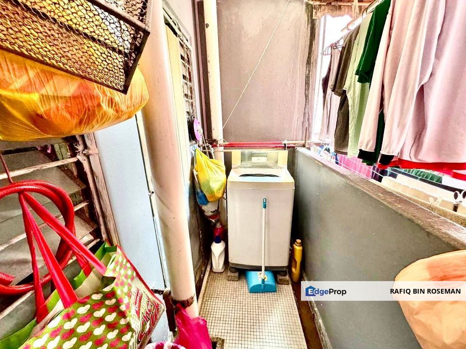 Flat Kelumpuk Tempua D Keramat Kuala Lumpur, Selangor, Keramat