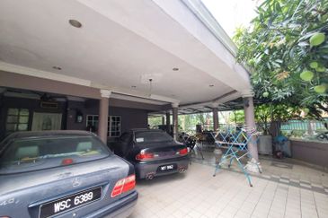 Corner Lot Double Storey Bandar Tasik Selatan